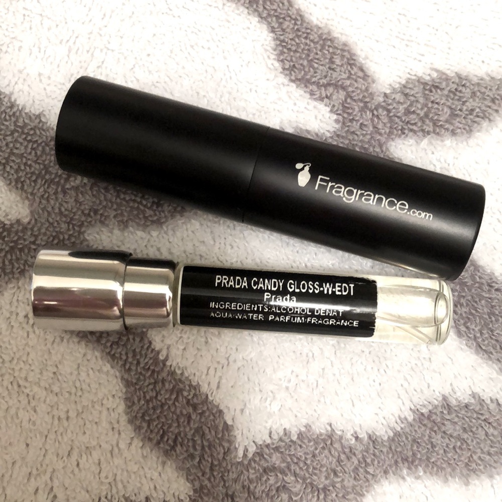 Prada Candy Gloss 🖤💓 Travel size